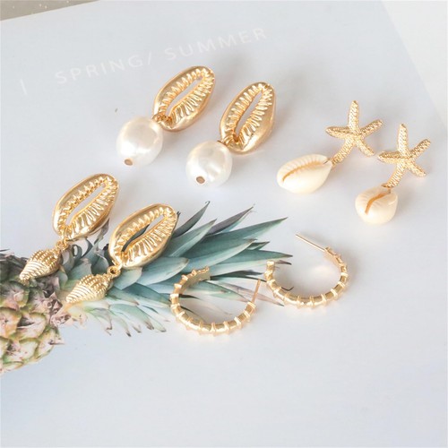 4 Pairs Seashell Earrings Set for Women Gold Starfish Stud Earring Conch Shell P - Picture 8 of 9