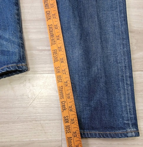 Levis Jeans Women's 29x32 Blue Dark Wash Made and Crafted Needle Narrow Skinny - Picture 8 of 22