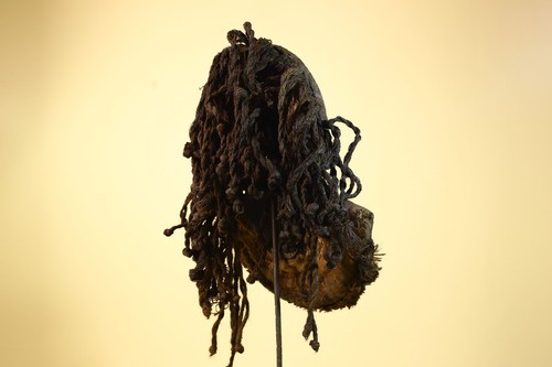 Auténtica máscara de madera tallada africana Dan Cowrie Shel adornada con fibra de pelo-G6009 - Imagen 8 de 24