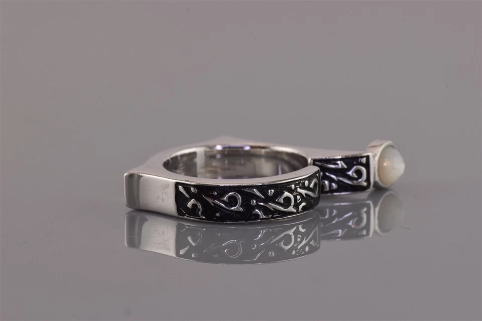 Auténtico Anillo GUESS Plata Esterlina Madreperla Banda Desplazada 925 Talla: 7 Foto 2 de 4