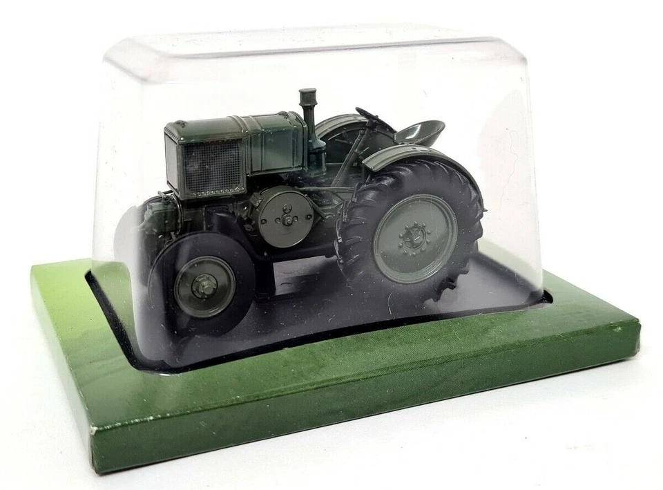 Hatchette 1/43 Scale - Robuste K 50 1935 Green Diecast & Plastic model tractor - Image 2 of 4