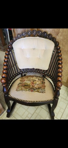 Victorian "Lollipop" Rocking Chair. - Picture 4 of 7