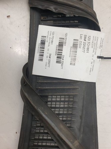 95 96 97 98 99 01 Toyota Tacoma Cowl Vent Panel - Picture 12 of 12