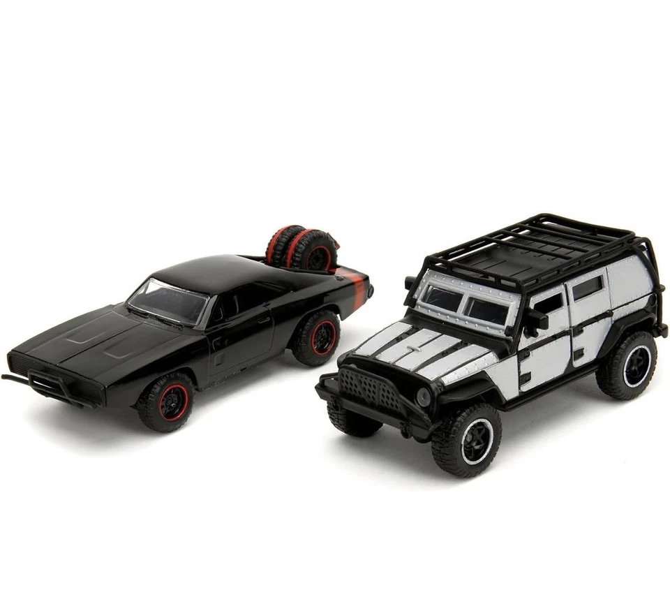 Jada Fast & Furious Dom's Dodge Charger R/T 1970 & Tej's Jeep Wrangler 1:32 Set - Image 3 of 4