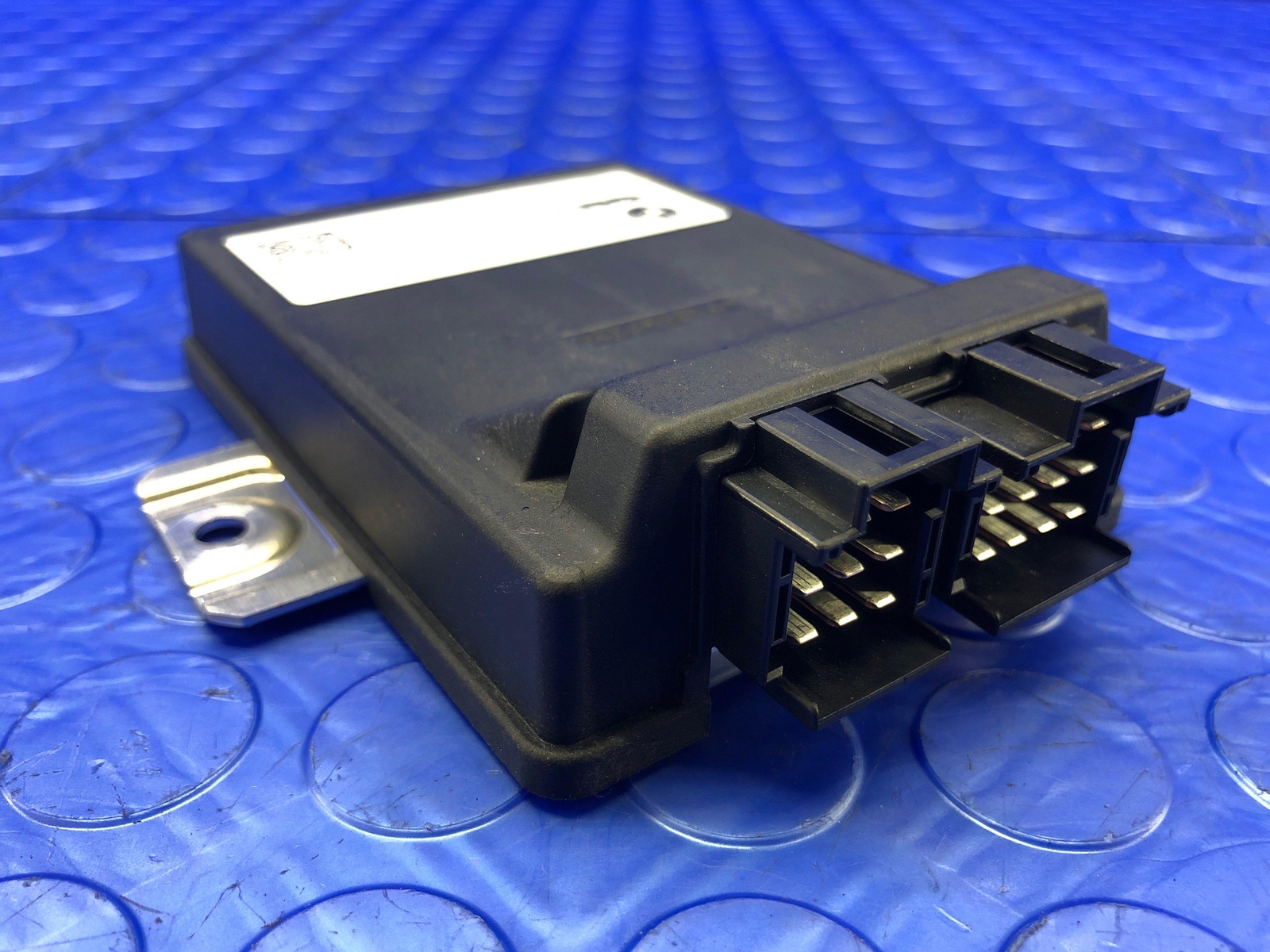 20202022 TOYOTA SUPRA OEM REAR DIFFERENTIAL CONTROL MODULE 61355A11E72