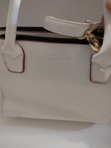 Christian Siriano For Payless Handbag With Adjustable Strap - Picture 6 of 13