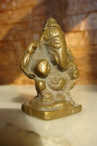 Antiguo Bronce Pequeña Estatua de Ganesha Ganesh India Dios Elefante Figura NO.3 - Imagen 7 de 12