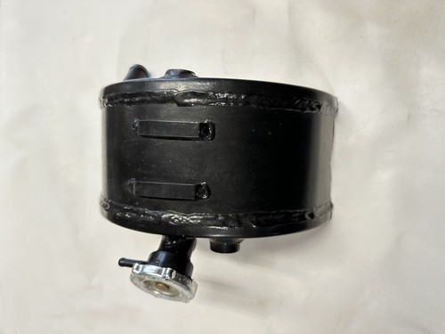 Mack 76MF527 Reservoir Coolant Tank (CXP, CXN, CX, CTP, CT and CV Models) - Foto 2 di 4