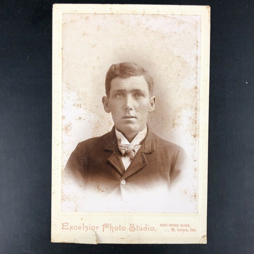 Mt. Vernon, IN Cabinet Card Photo Handsome Young Man BLUE EYES LEE ASHWORTH ID - Picture 3 of 9