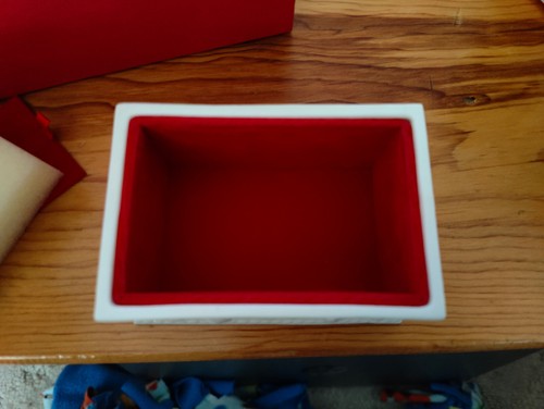 Lenox Porzellan Schmuck Spieluhr, spielt "für Elise", rot Samt gefüttert - Bild 6 von 10