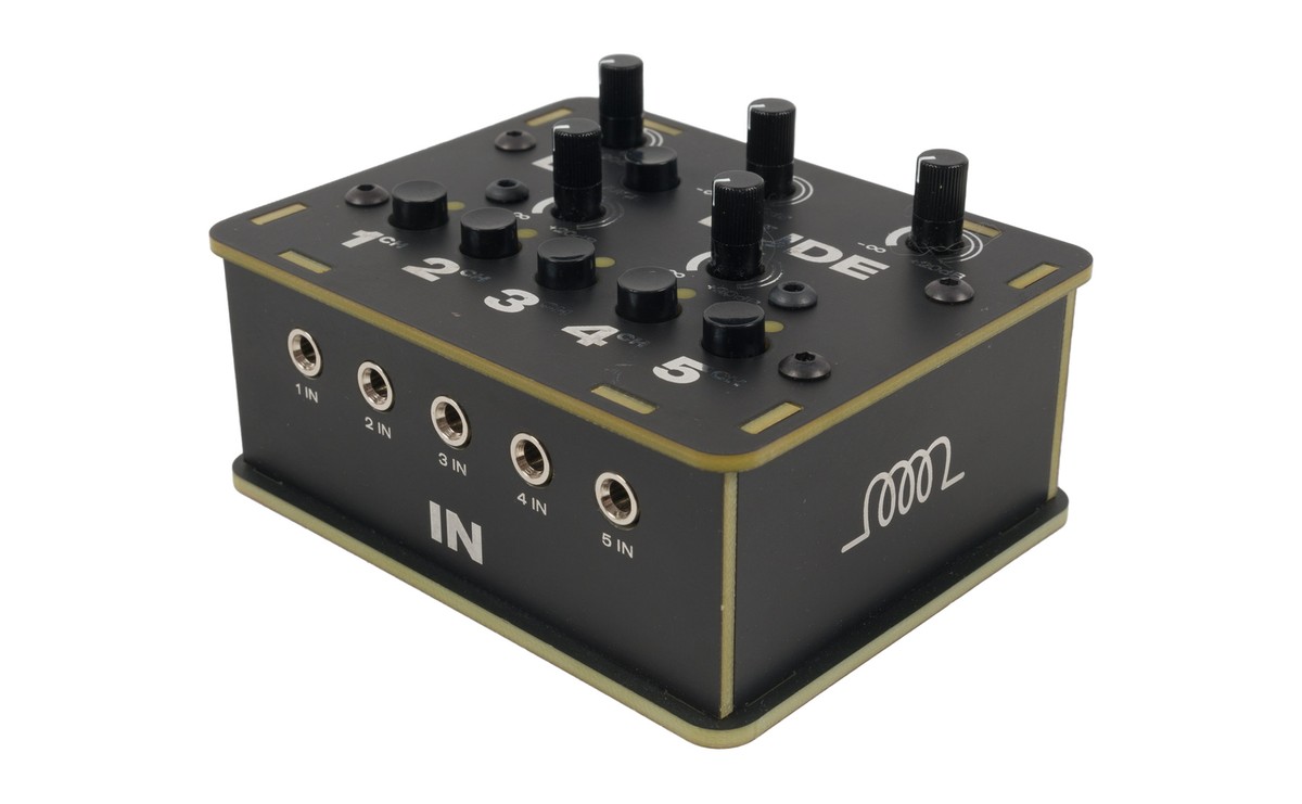 DUDE / BASTL INSTRUMENTS ガジェット系ミキサー 未使用 DUDE