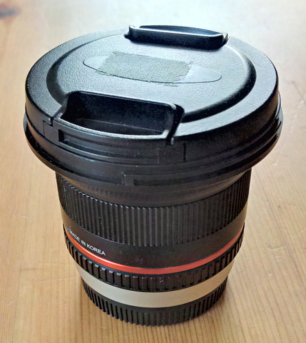 Samyang 12 mm f/2 NCS CS obiettivo fotocamera messa a fuoco manuale ultra ampio per attacco MFT + tappi - Foto 10 di 10