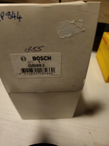 BOSCH DISTRIBUTOR CAP GB852 fits Ford Telstar Nissan Bluebird Mitsubishi Sigma  - Picture 4 of 4