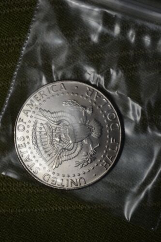 2007 P Kennedy moneta da mezzo dollaro - circolata - Foto 2 di 2