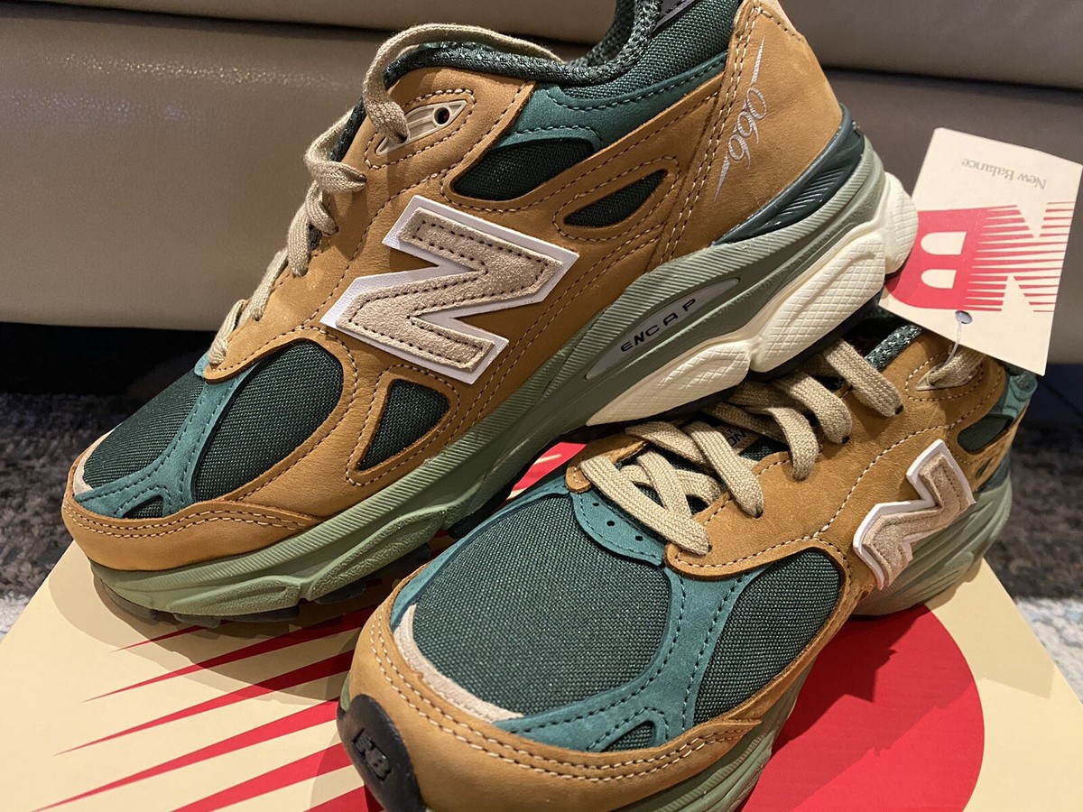 New Balance Made in USA 990v3 Green Tan M990WG3 Men Size 6
