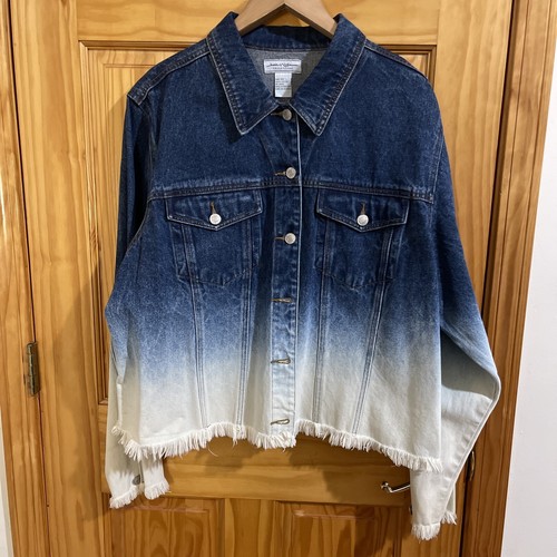 Neu mit Etikett Jamie Nicole Jeansjacke Gr. 22 Knopfleiste blau Jeansjacke Used-Saum