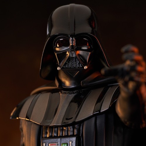 Darth Vader Star Wars Disney+ Obi-Wan Kenobi 1:7 Scale Gentle Giant Mini Bust - Picture 2 of 3