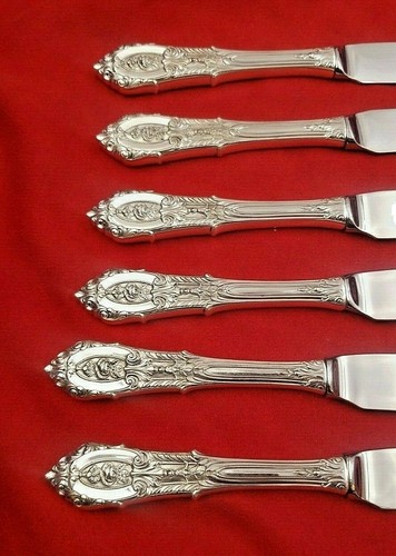Juego de 6 cuchillos para carne dentados Rose Point de Wallace Sterling hechos a medida #13408 - Imagen 4 de 8