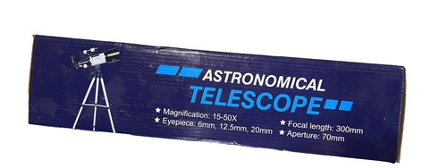 ESAKO ~ Astronomical Telescope for Beginners ~ 300x70mm ~ phone adapter ~ tripod - Picture 2 of 2