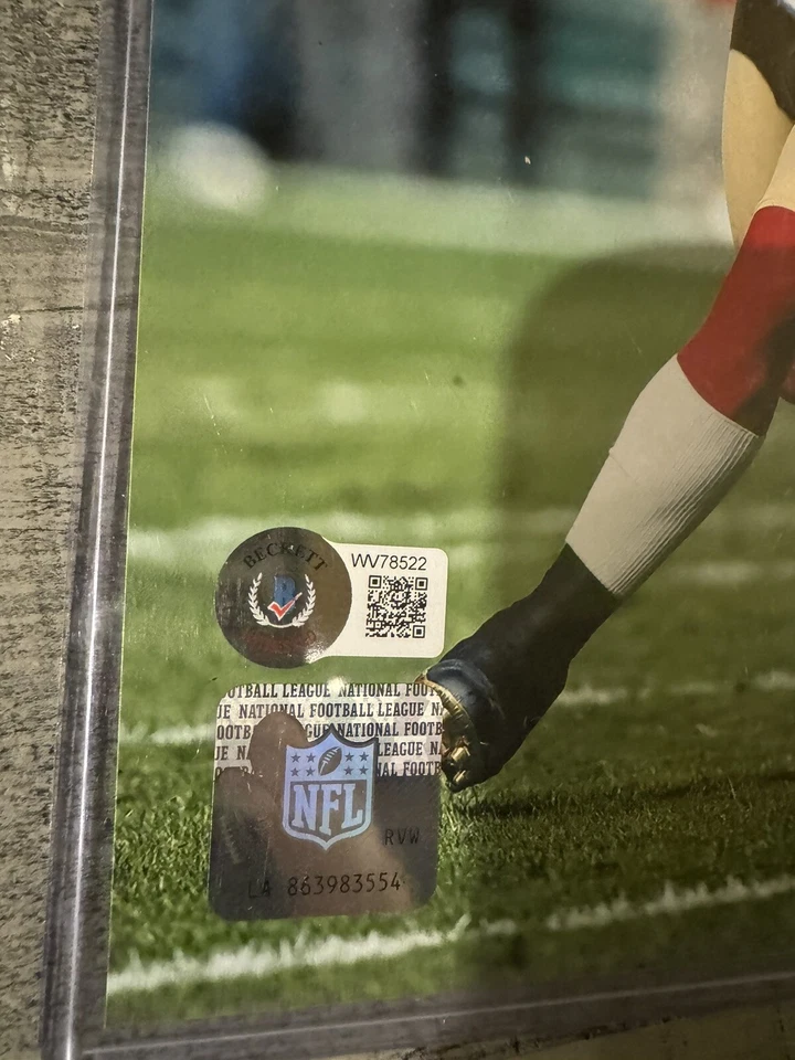 Foto autografiada por Patrick Willis de los 49ers de San Francisco 8x10 Beckett doble certificado de autenticidad Foto 2 de 4