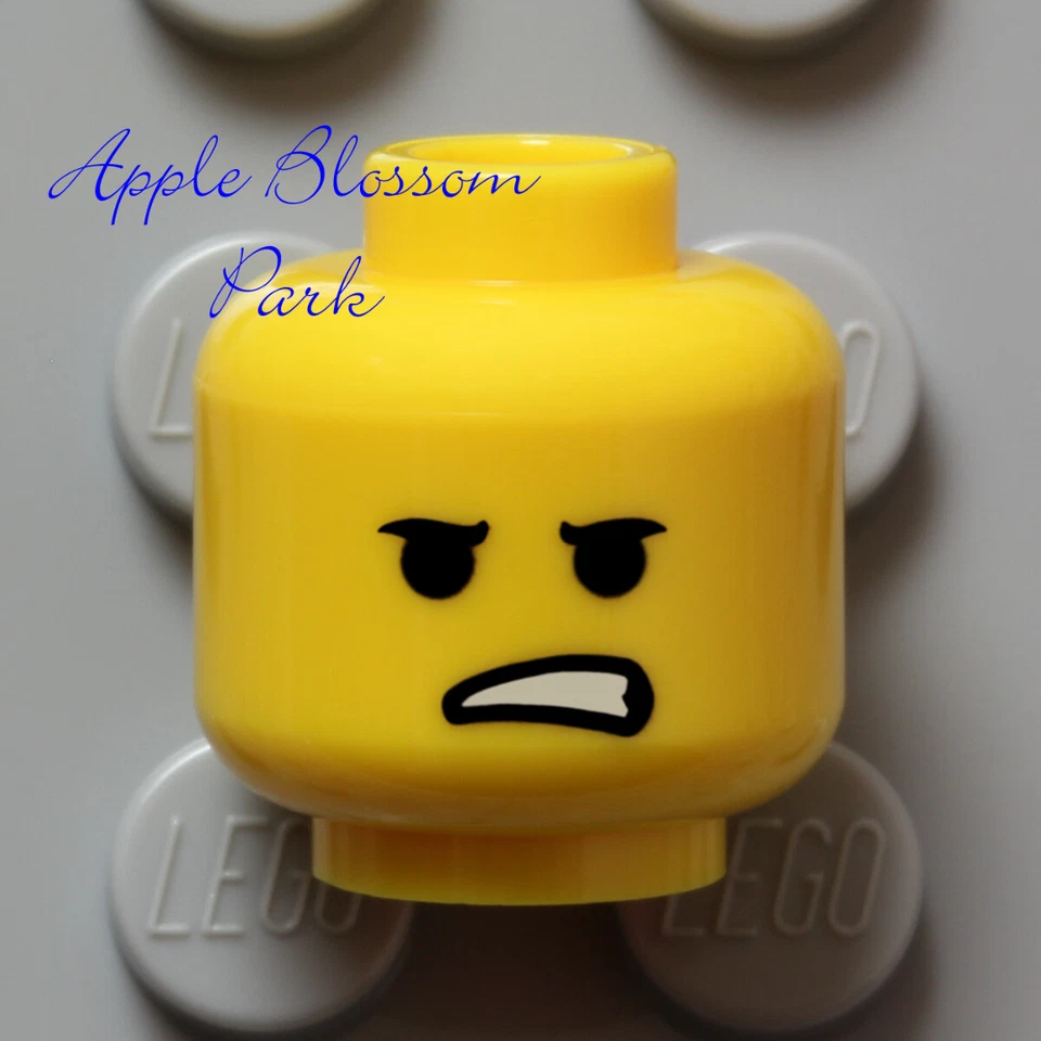 NUEVO Lego EMMET MINIFIGURA CABEZA AMARILLA - Película Niño/Niña con Sonrisa Desequilibrada Clásica Foto 3 de 4