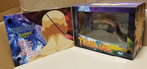 BigBoysToys Street Fighter T.N.C-10 Sagat Statue LED - Picture 3 of 9