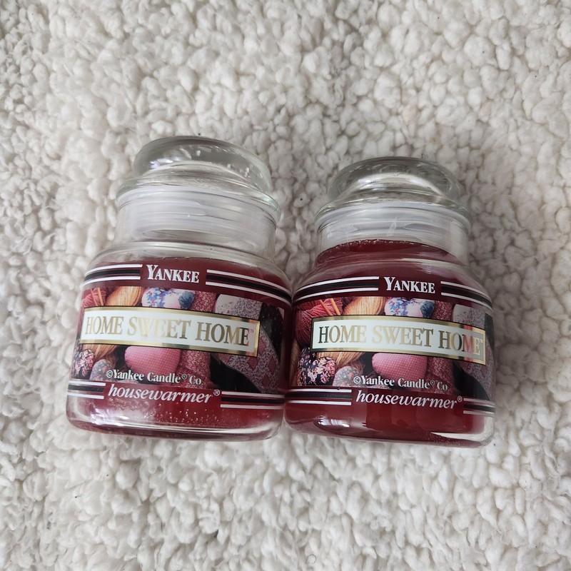 Yankee Home Sweet Home 3.7 Oz Lot Of 2