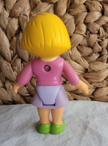 Fisher Price Loving Family MY FIRST DOLLHOUSE 2005 Blonde Mom Wife Woman Figure - Picture 2 of 3