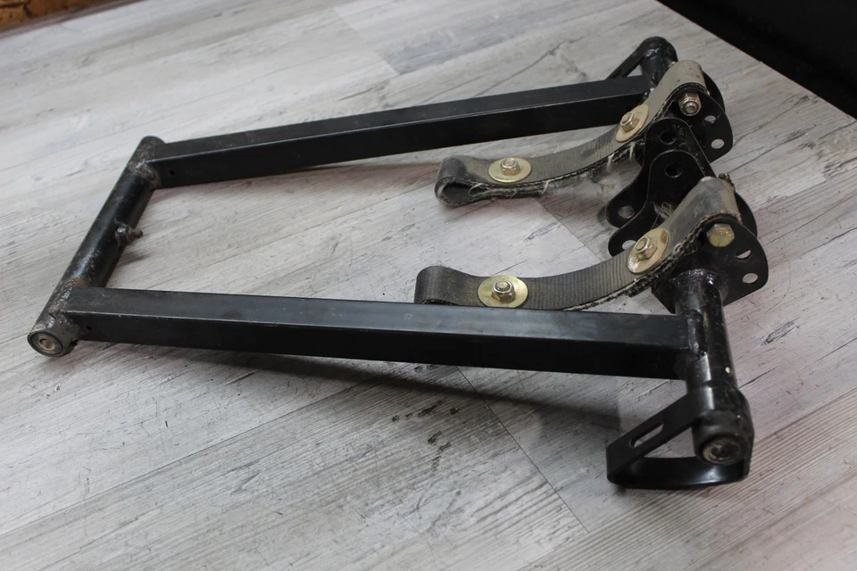 Polaris Rmk 600 Ho 2007 155 pulgadas suspensión trasera brazo de pivote de par delantero Foto 4 de 4