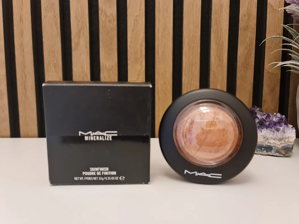 MACMineralize Skinfinish Poudre De Finition Gold Deposit 10g Neu - Bild 2 von 4
