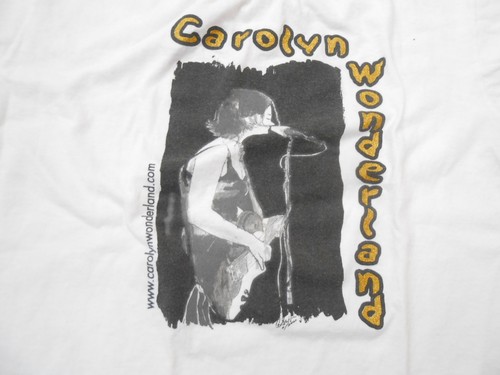 RARE 90'S SIZE LARGE VINTAGE CAROLYN WONDERLAND ROCK BAND SHIRT MENS 100% COTTON - Picture 3 of 6