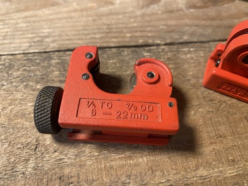 ROTHENBERGER MINICUT II PRO TUBE CUTTER 6MM - 22MM X2 - Picture 2 of 7