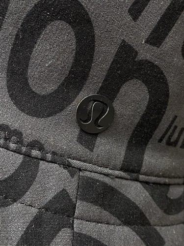 Sombrero de playa de otoño reversible Lululemon Both Ways marca gris negro M/L? - Imagen 2 de 14