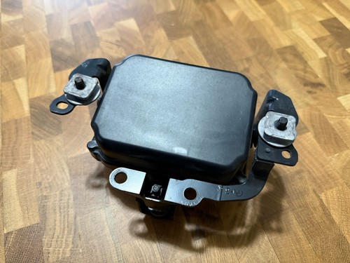 2016-2019 Toyota Radar Cruise Control Distance Sensor OEM 8821007010 R