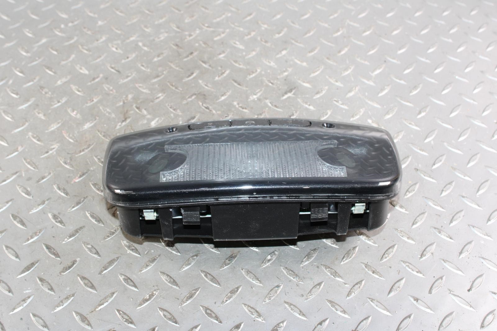 14-17 Ghibli Black Rear Overhead Roof Console Dome Light Three 3 Buton Factory