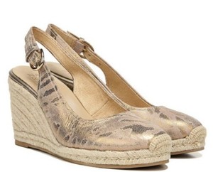 Naturalizer Women's Pearl, leopard  Pump -8m, Good 
