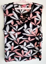 STUDIO M Womens  XXL Sleeveless Black  Blouse w/Gray and Mauve Leaf Print