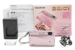 FinePix Z700EXR ピンク Amazon.co.jp: FUJIFILM FinePix Z700EXR Digital Camera Pink
