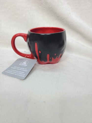 Tazza Disney Store avvelenata mela cambia colore Biancaneve e sette nani - Foto 2 di 7