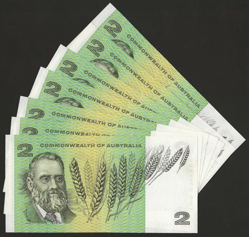 AUSTRALIA 1966 COOMBS/WILSON "C of A" $2 Consec. run of 7 NOTES Valued at $650 - Picture 2 of 2