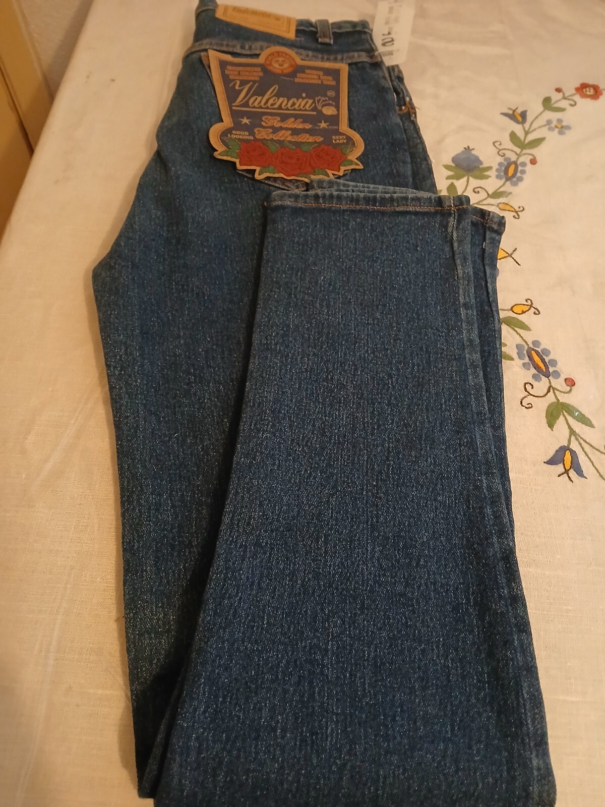 Women's Size 14 Valencia Collection Jeans in Excellent Condition with Tags-image