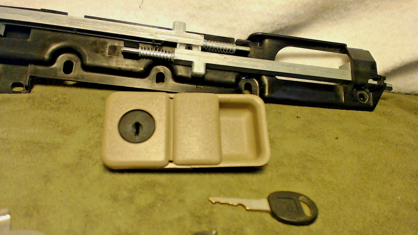 Picture 4 of 5