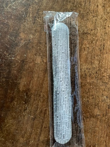 Avon Acrylic Nail File - Afbeelding 1 van 1