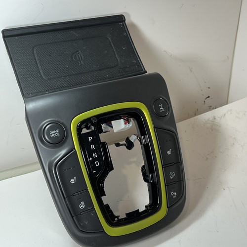 CONSOLE AVANT HYUNDAI KONA 2018 CHARGEUR SANS FIL 95560-J9000 OEM - Photo 5 sur 10