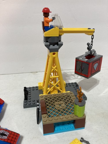 76134 LEGO marvel spiderman doc ock diamond heist speedboat & airplane - Picture 4 of 5