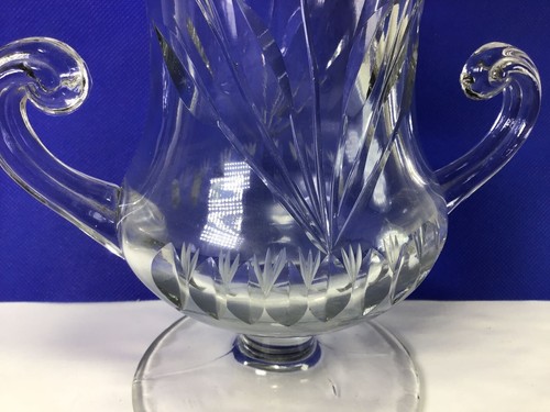 BB21 Vintage Antique Classic American Brilliant Cut Double Handle Urn Glass Vase - Picture 12 of 14
