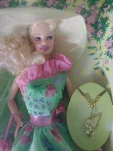 Barbie-Simply-Charming-Special-Edition-with-Girls-Bracelet-NIB-2001-NRFB