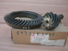 Differential Gear Pinion for Isuzu Pickup TF Chevrolet LUV Opel Monterey Campo