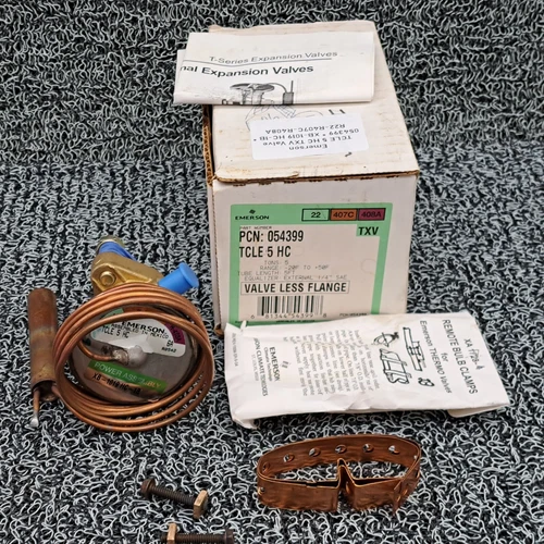 Emerson TCLE 5 HC TXV Valve 054399 * XB-1019 HC-1B * R22-R407C-R408A