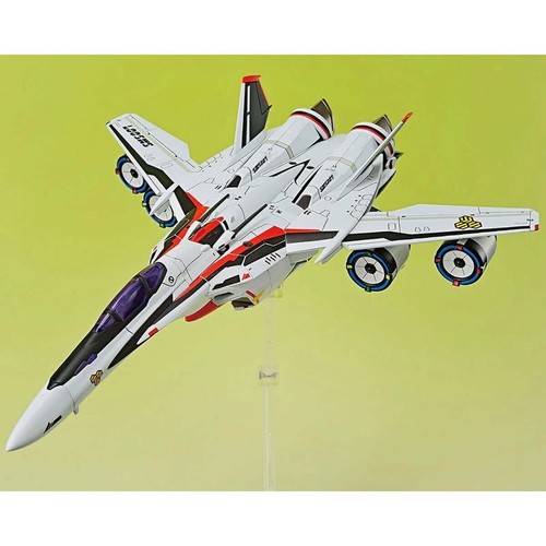 Aoshima Robotech Macross Ranka Lee V.F.G. VF-25F Messiah Model Kit - Picture 6 of 8